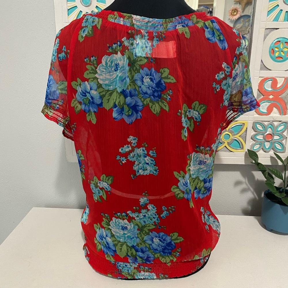 Sheer blouse - Picture 5 of 8